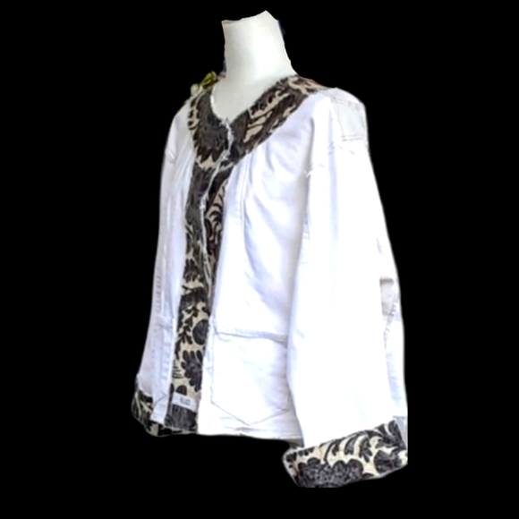 Raw Edge Denim Jacket (Silver Tab) - Picture 3 of 14